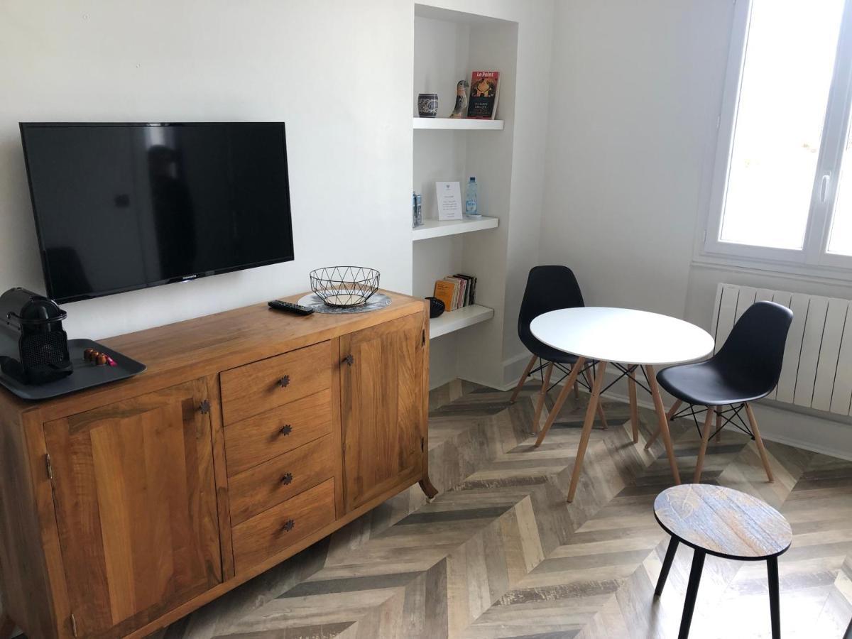 Superbe Appartement Independant En Centre Ville Vichy Exterior photo