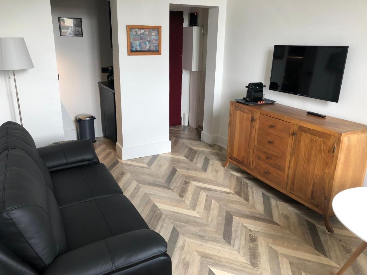 Superbe Appartement Independant En Centre Ville Vichy Exterior photo